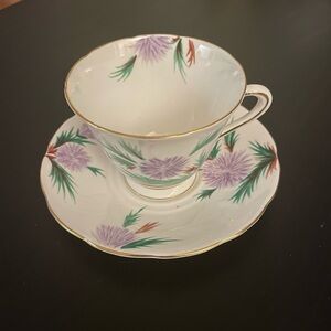 Beautiful vintage Tuscan Fine China Tea cup and saucer